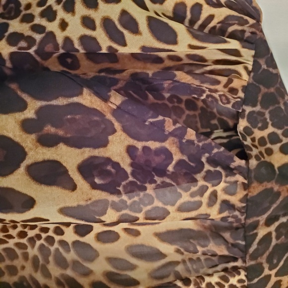 ✨Baby Phat elegant sheer cheetah 🐆 print blouse - Picture 8 of 8